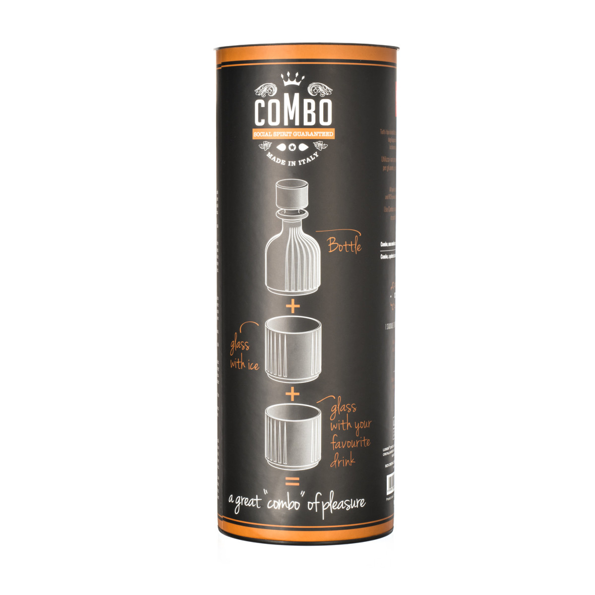 poháre a fľaša na domácu pálenku a whisky