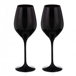 Ghost dva čierne vínové poháre